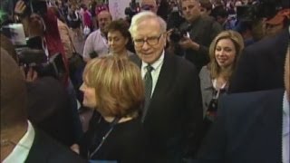 Berkshire Hathaway subsidiaries deny, delay asbestos, hazard claims, suits, insiders allege
