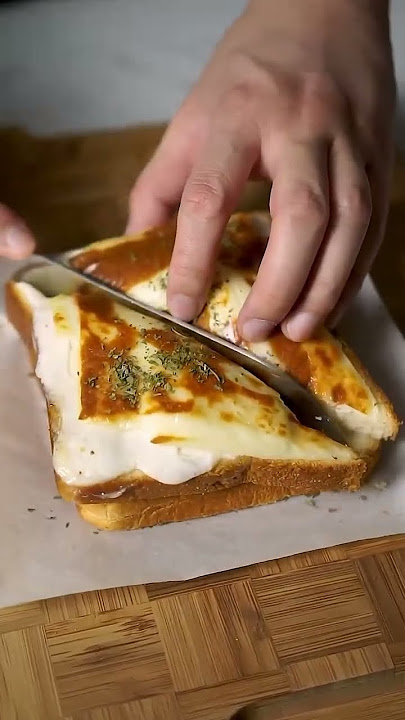 #remix #music #electronicmusic #edm #cheese #cooking #sandwich
