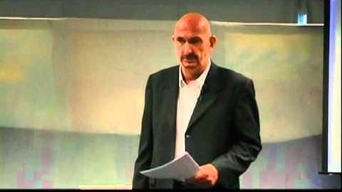 TEDxKL - Peter Nicoll - Reach.org "Off the Streets"