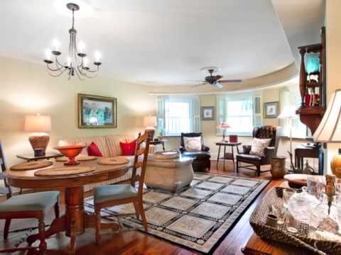 lucky-savannah-vacation-rentals-gaston-street-garden-apartment
