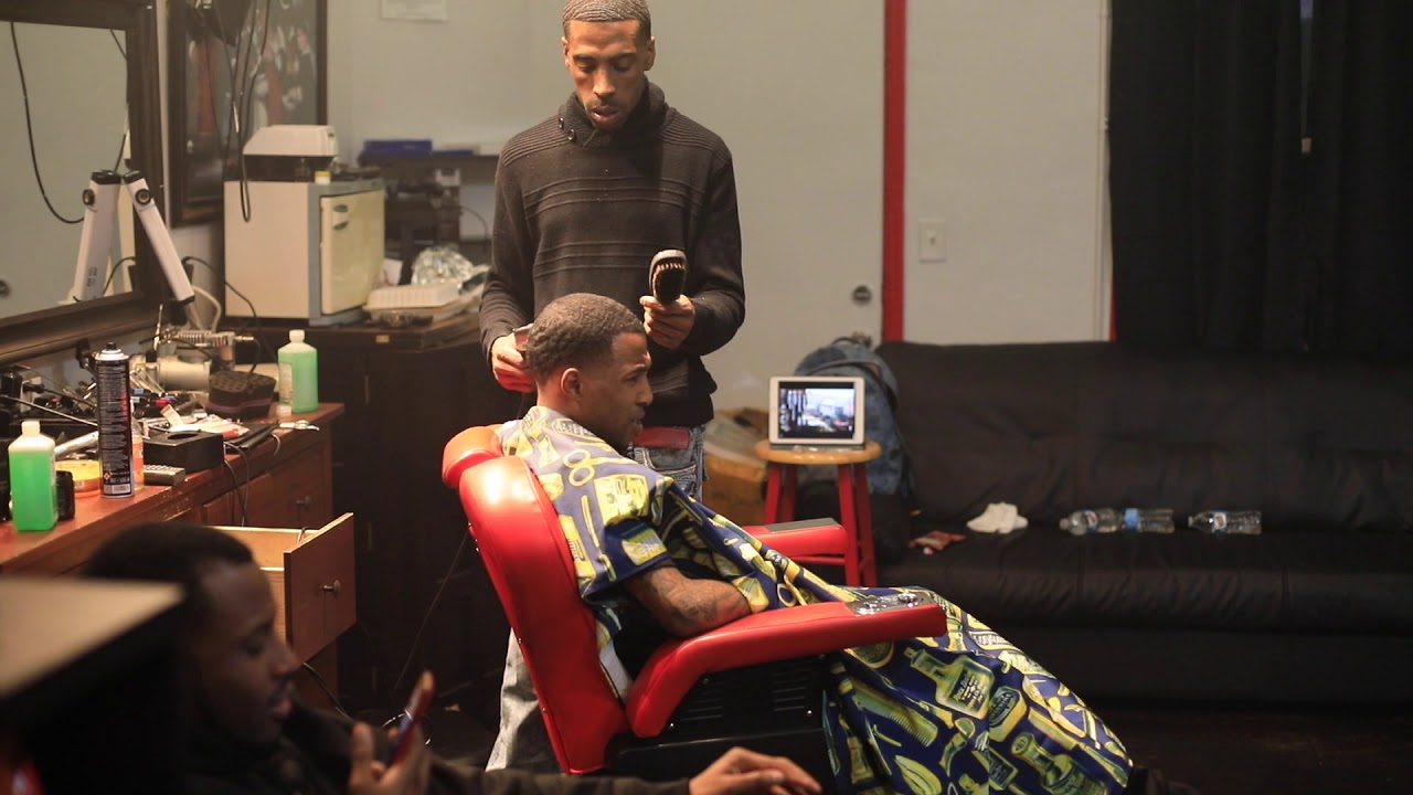 Cuts By JR "Shop Talk" S1 E1 - Will Klay Thompson be known as a better shooter than Curry?