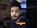 علي شاكر يلعب حديد علي شاكر يدخل قاعة حديد      