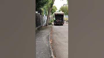 Garbage collector on duty#ytshorts#garbagetruck#shortsvideo