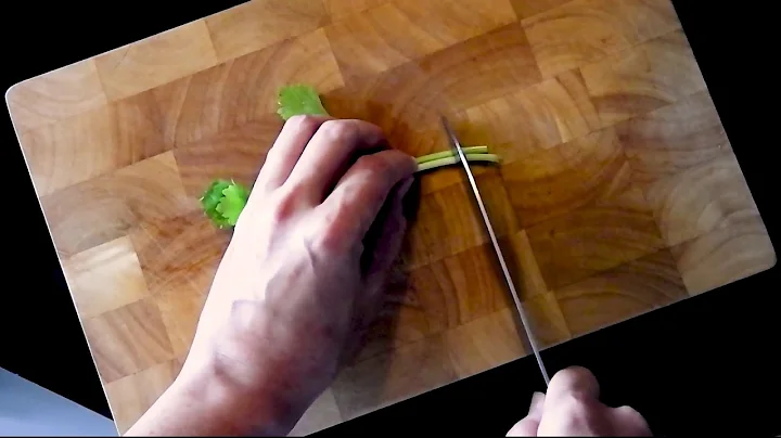 “Khao Tom Goong” Thai rice soup with shrimp