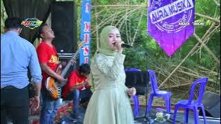 NUNIK ADIVA AURA MUSIKA ABADI VISION Lirik Lagu Orang Tua Asuh