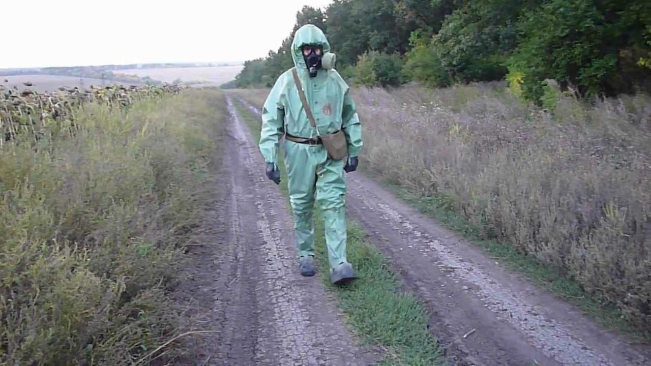 02 Russian hazmat suit OZK and gas mask PMK-1 - YouTube.