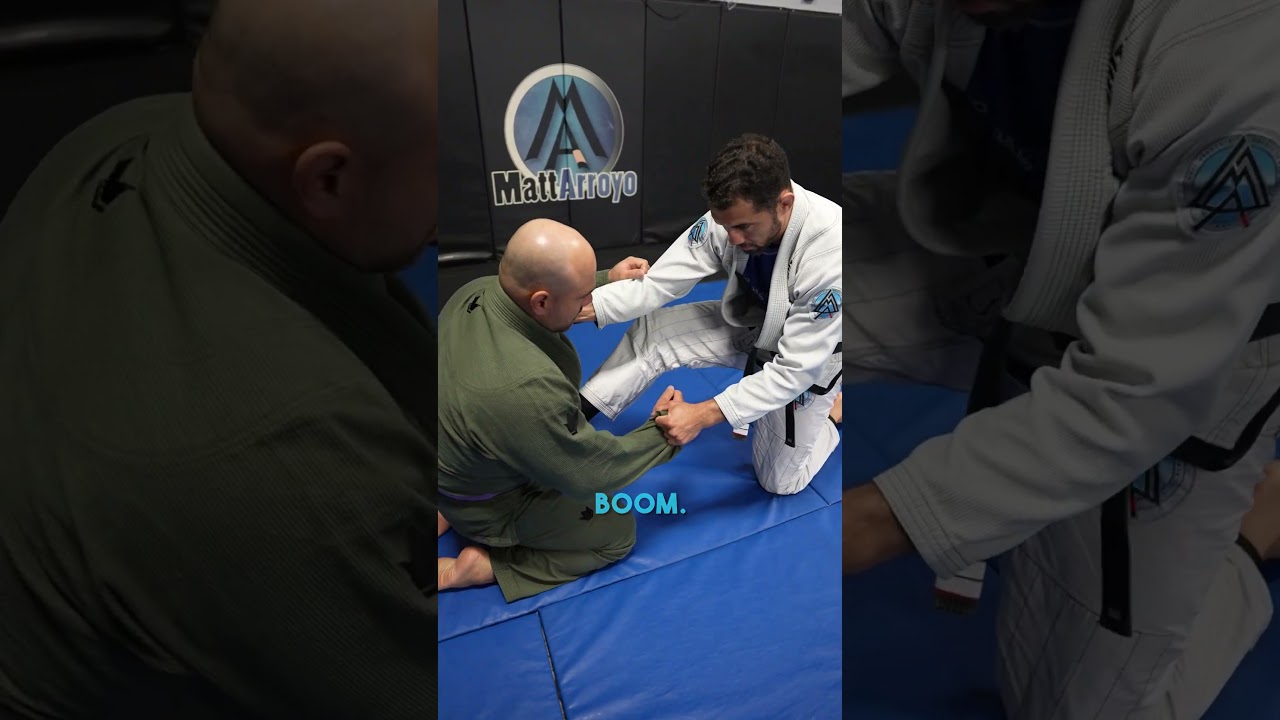 How to do the knee flying armbar!