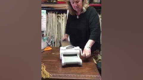 Using a Sizzix Big Shot to cut wool for rug hooking ~ Please see updates below