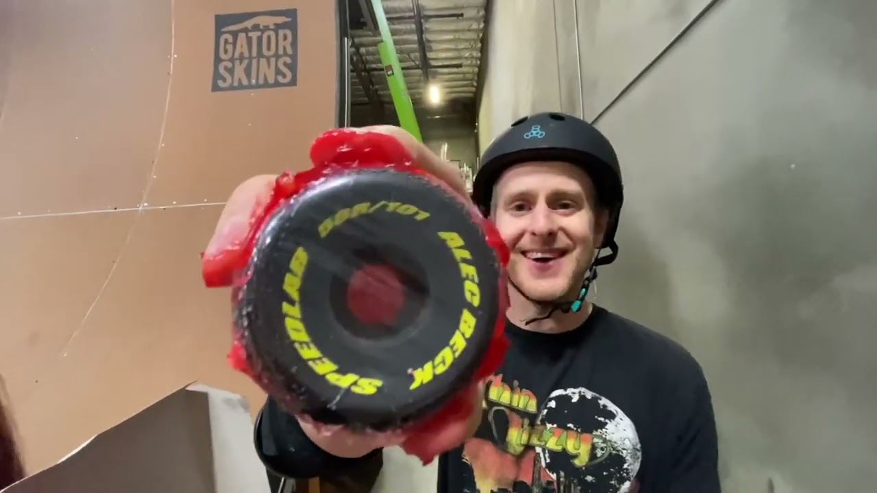 Amelia Brodka surprised fellow Speedlab Wheels team rider Alec Beck with new Pro wheel 