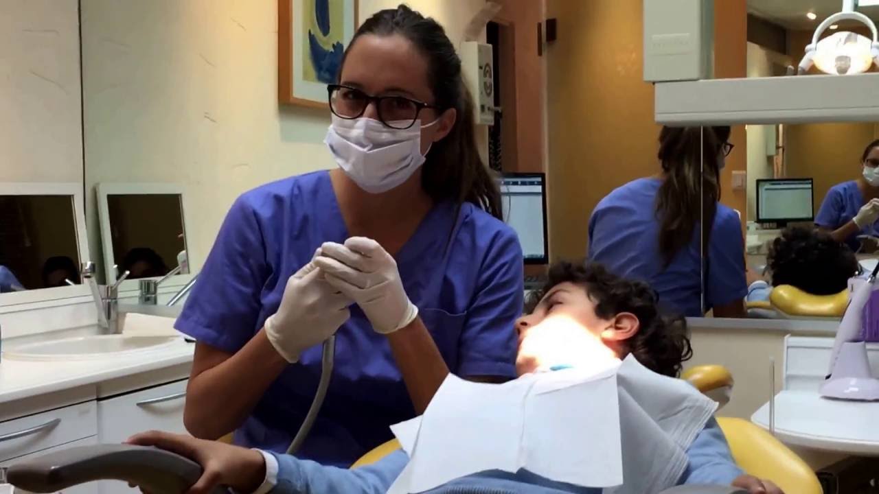 Rami & Yazan, Rami chez la dentiste paris Nov 2016 his first time