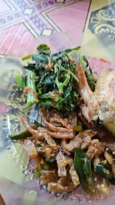 Nang Kalimantan Nemu warung  makan SEGO TIWUL#shorts