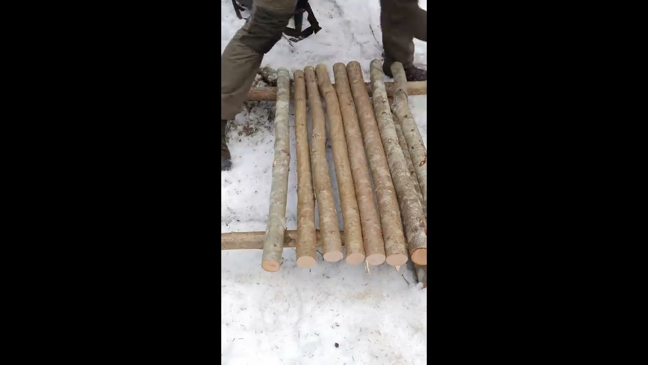 Building All Natural Primitive Bushcraft Shelter