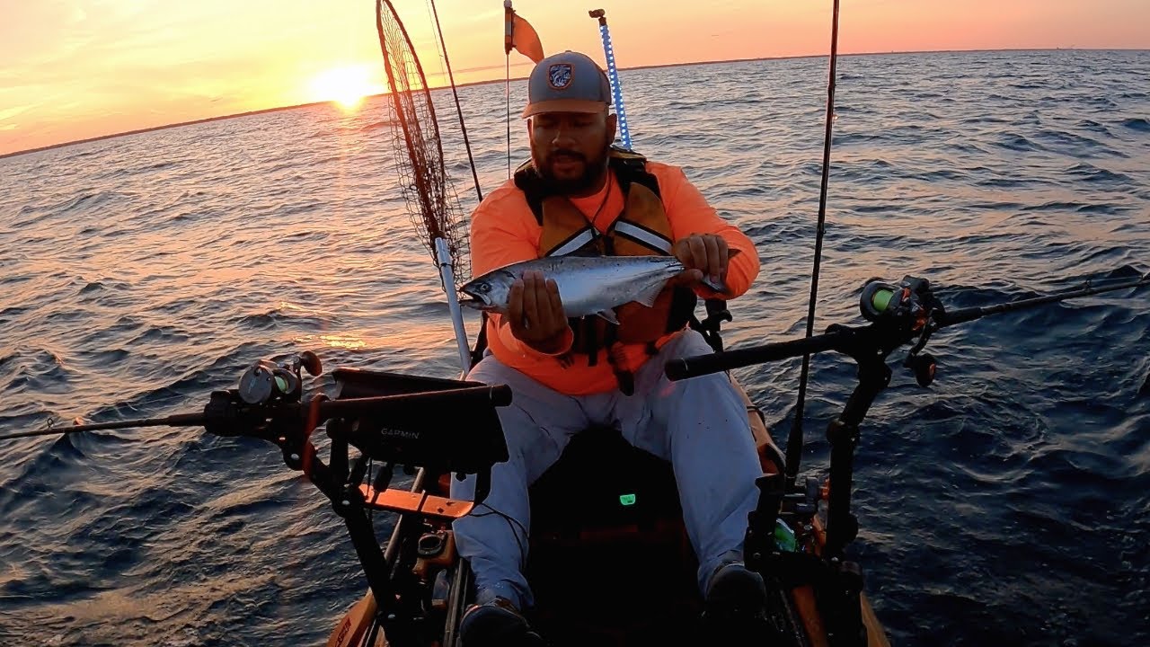 Night Time Kayak Fishing For King Salmon on Lake Michigan YouTube