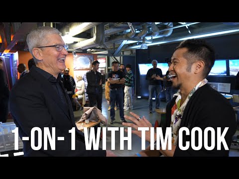 One-on-One Interview with Tim Cook!