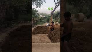 गाँव का जीवन 🌿🌿#kisan #kisanlife #khetibadi #motivation #trending #shortsfeed #viralvideo #farming