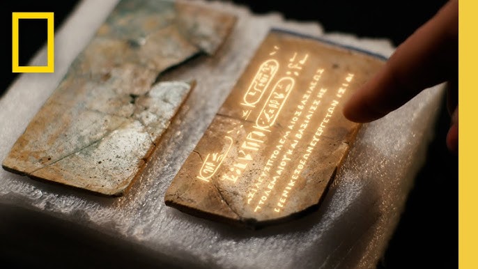 Dr. Kathleen Martinez Discovers the Foundation Plates | Cleopatra's Final Secret | Nat Geo