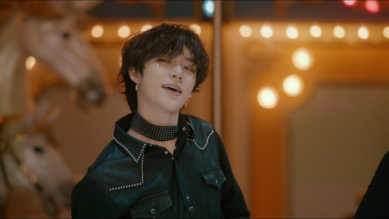 TXT (투모로우바이투게더) 'Blue Hour' Official MV - YouTube Music