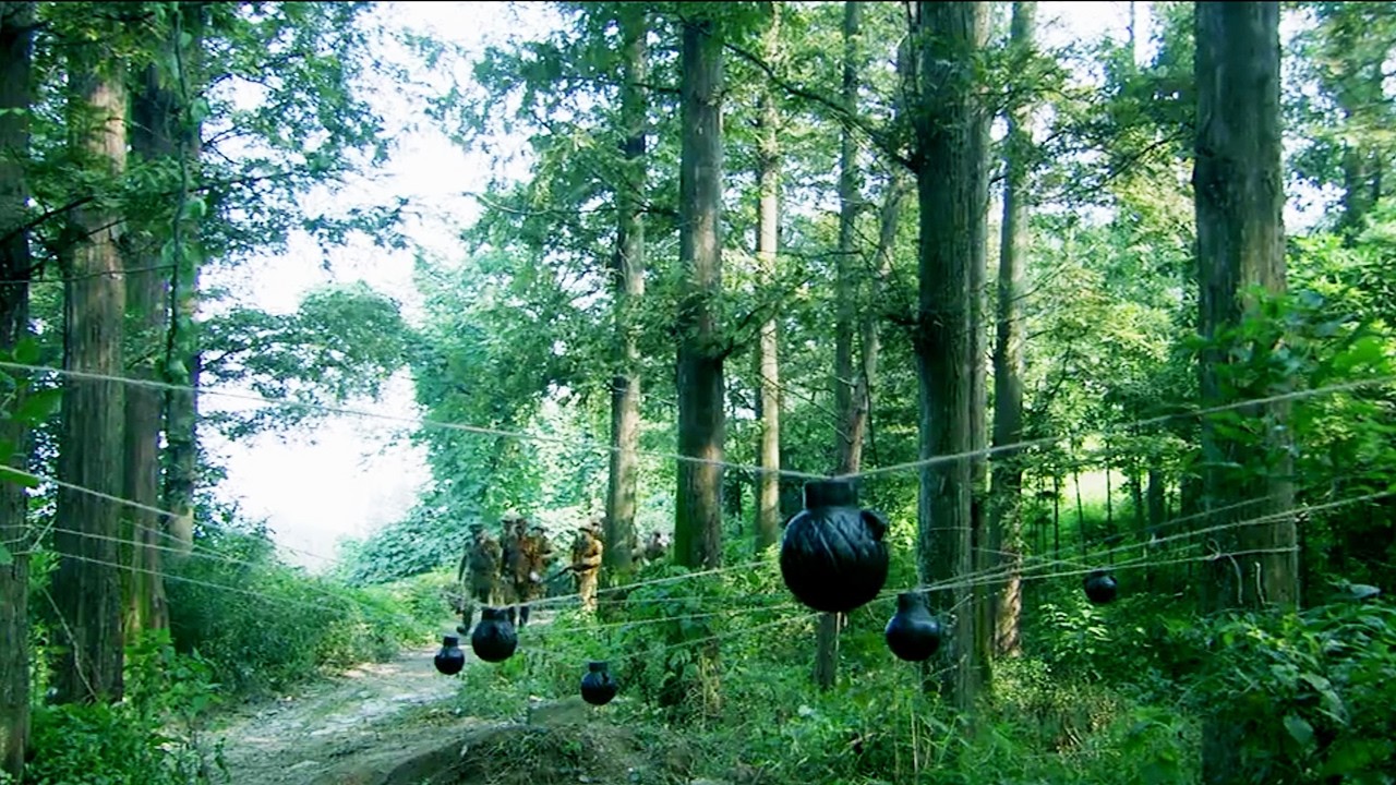 日軍瞧不起八路的地雷，哪料下秒便被連環雷炸趴 ⚔️ 抗日  MMA | Kung Fu
