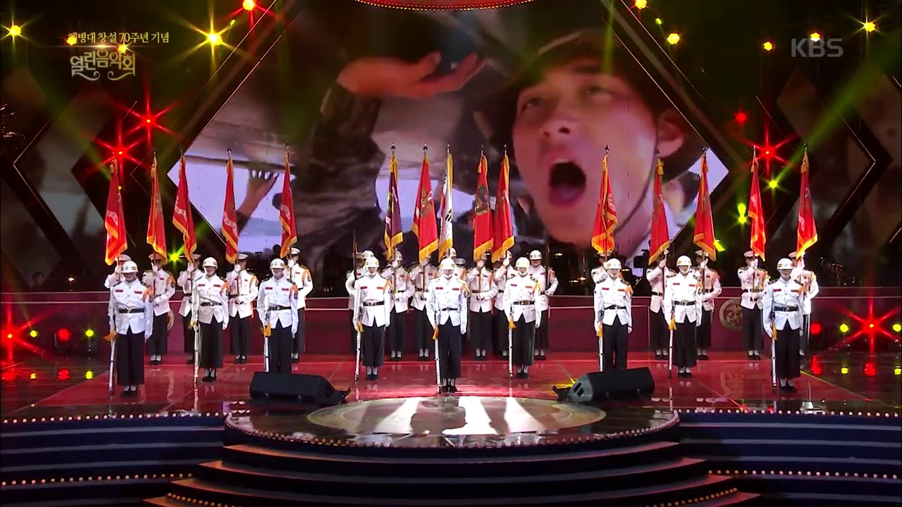 해병대 군악대, 해병대 의장대 - 팔각모 사나이[열린음악회Open Concert].20190512