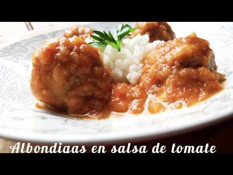 Video: Cómo Cocinar Albóndigas Con Arroz En Salsa De Tomate