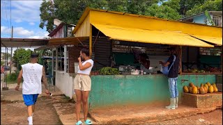 BUSCANDO COMIDA en las CALLES de CUBA. TODO lo que PASÓ.RESTAURANTE CUBANO.COMPRA en las MIPYMES🇨🇺