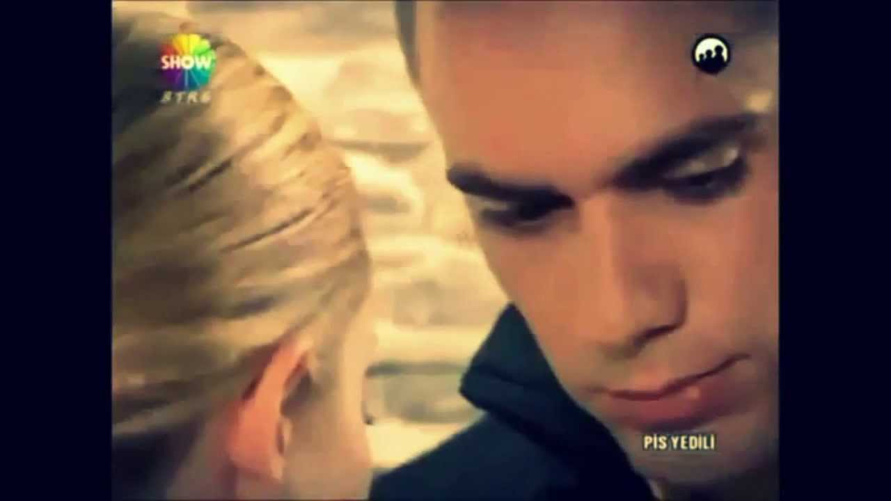 Cixflow Hayat & Efecan -  Mutluyuz + Şarkı Sözleri