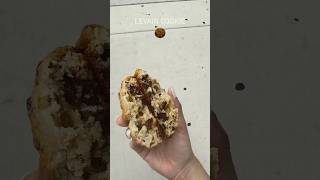 Illinois Eats - Levain Bakers.