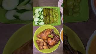 Masak ayam goreng,beserta lalapannya,yg terakhir bikin sambal. #cooking #irt #fyp