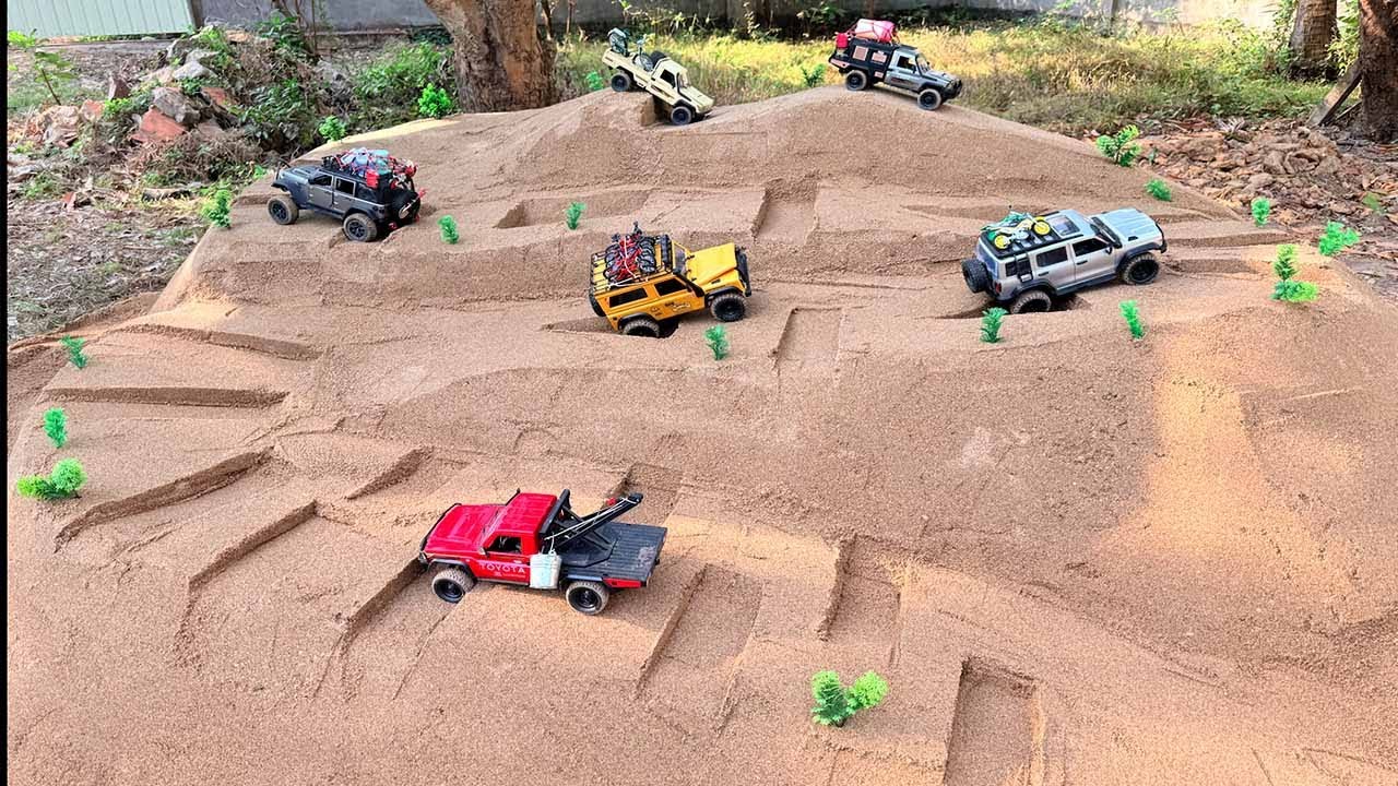 RC Cars Off Road Crawler Extreme Mountain Obstacles Simulation 🚗🏔️ MN128 MN82 Defender Tank 300
