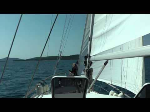 Bowsprit Sailing