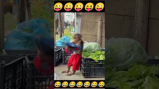😂 গরম আর সহ্য হচ্ছে না 🤣🐒#monkeyfunnyvideo #comedy #shorts