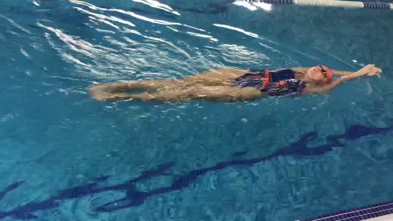 Обратный брасс на спине за гребок бассейн - YouTube