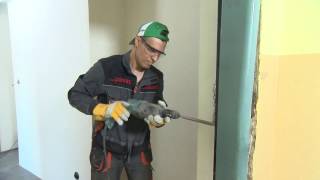 Sapeli, Výměna Vchodových Dveří