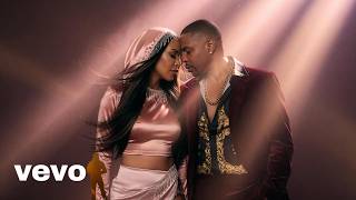 In Your Arms – Aaliyah Dana Haughton ft Elgin Baylor Lumpkin (Official Music Video)