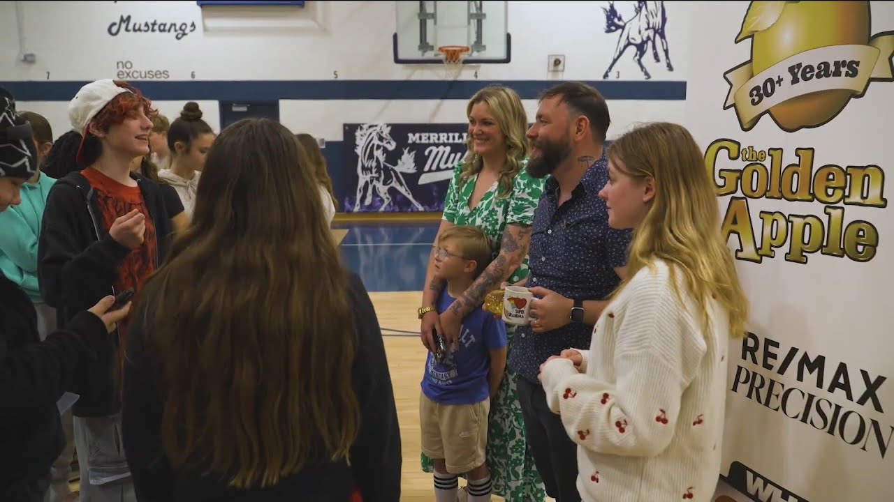 Students react to Des Moines teacher's passing