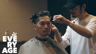 【メンズ髪型: バーバースタイル】40代大人男子 x 癖毛を個性に変えるヘアスタイリング | 2パターン - OLDMAN BARBERSHOP -  #福岡 #バーバー #メンズ髪型 #フェード