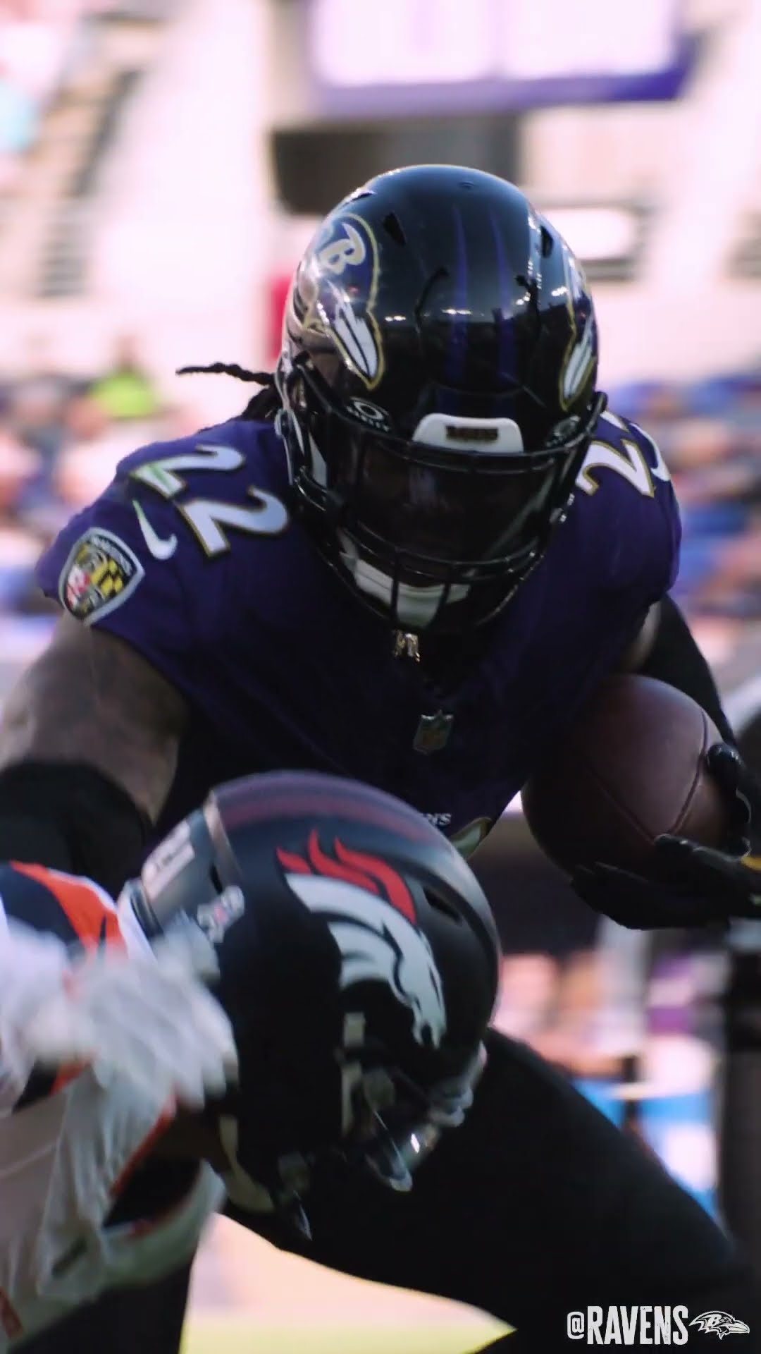 1,000 rushing yards at WEEK 9…gotta be Derrick Henry!!!!! #derrickhenry #ravens #nflgameday #shorts