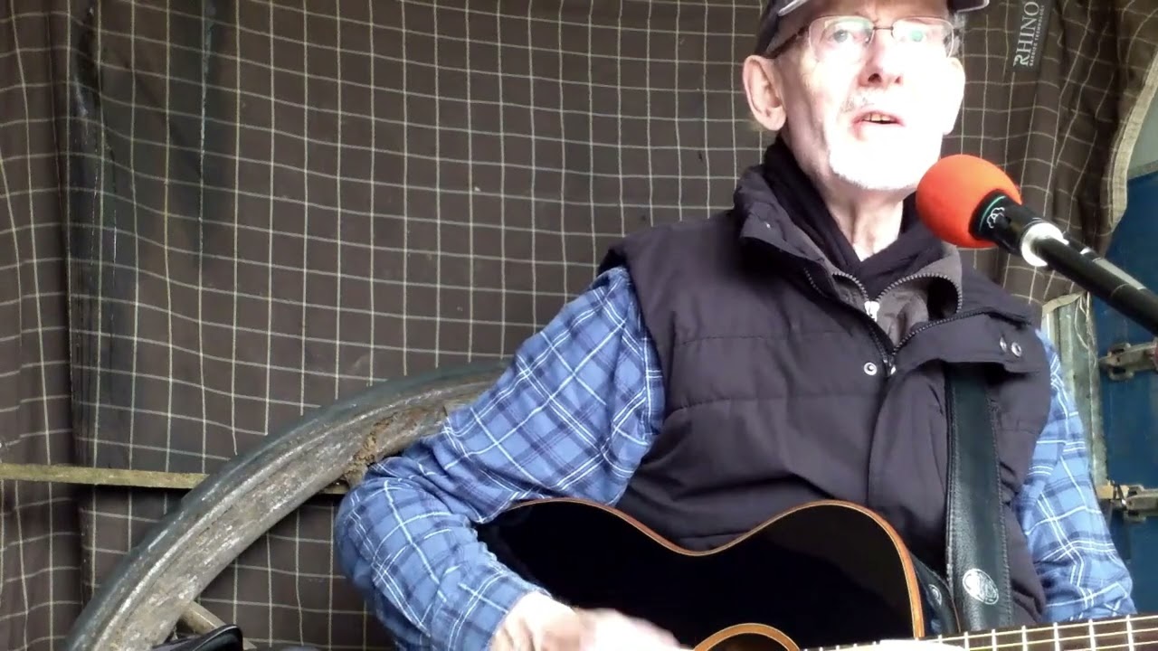 OWEN MOORE - Mr Bojangles