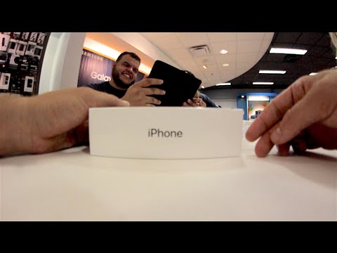 iPhone 7 Release Day iPhone 7 Release Day