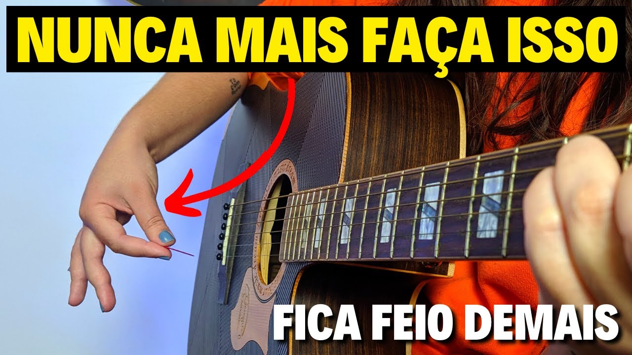 5 erros que ESTRAGAM O SOM da sua batida! Conserte em 13 minutos - Aula de violão iniciante