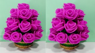 फोम के गुलाब का गुलदस्ता बनाने का आसान  तरीका /DIY FOAM SHEET ROSE FLOWER GULDASTA/PLASTIC BOTTLE screenshot 5