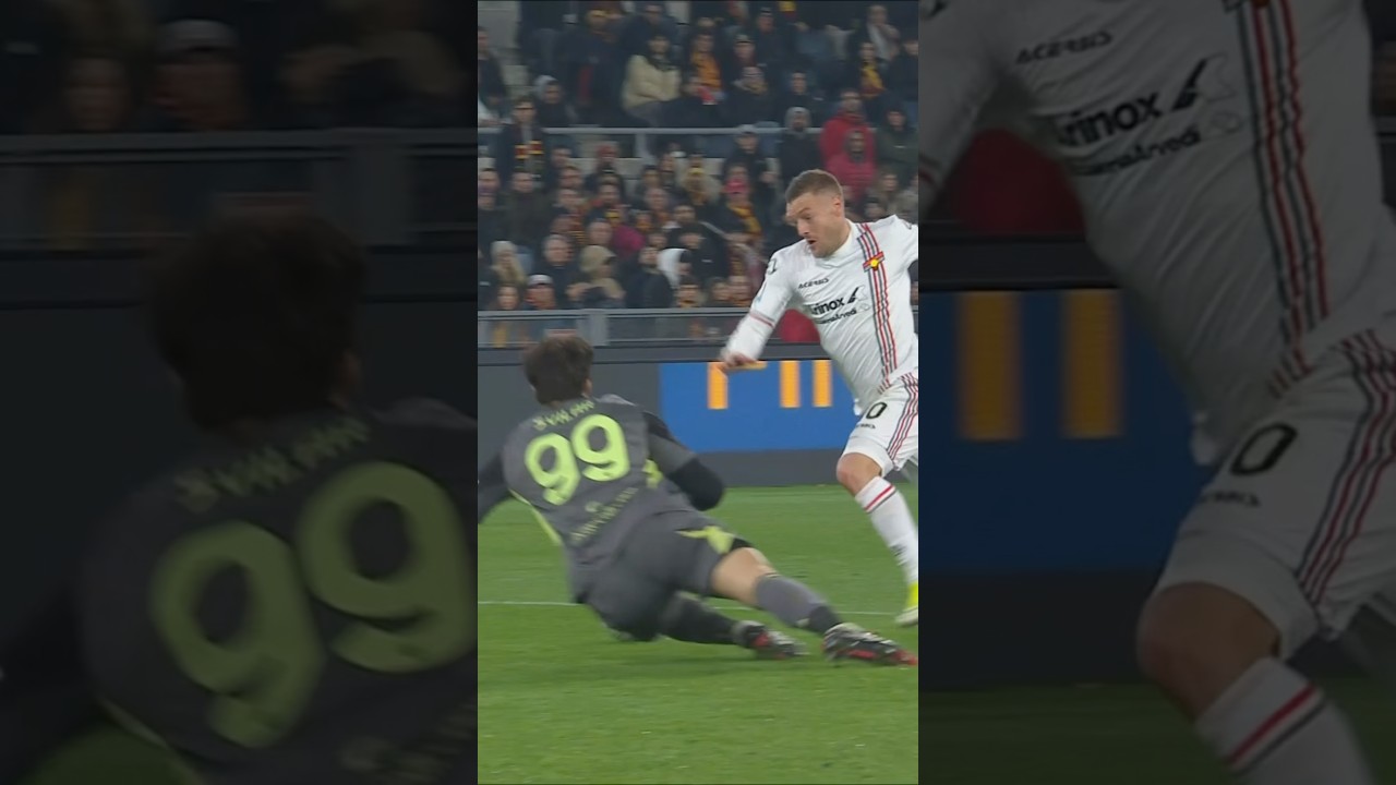 VARDY 🆚 SVILAR 🤯 #SerieA #Roma