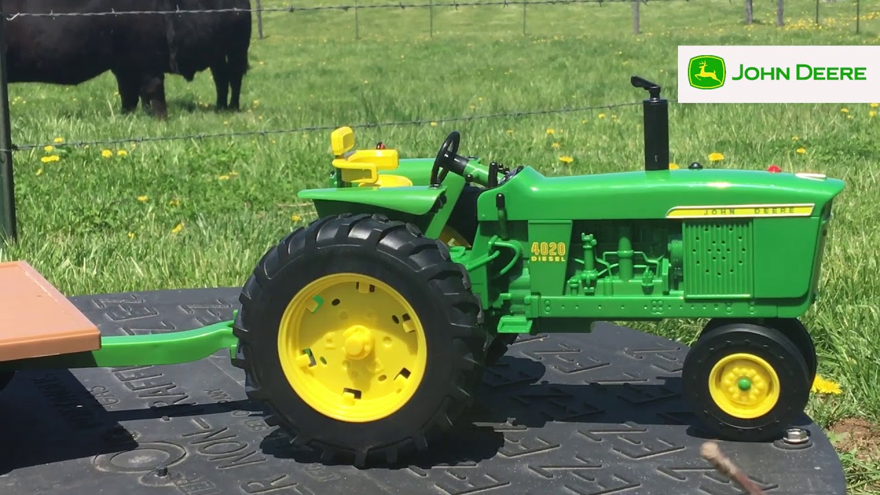 john deere toy hay wagon