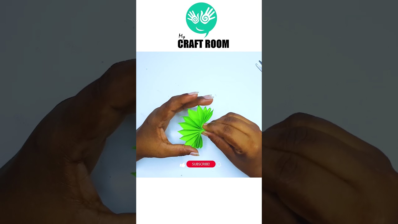 Festive DIY Wreaths : 