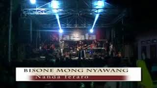 Bisane mung nyawang nanda feraro