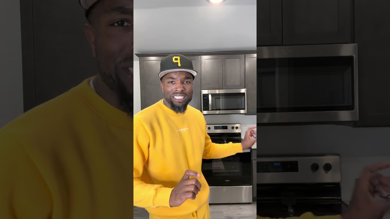 GBODY SOLD HIS CELLY TV!