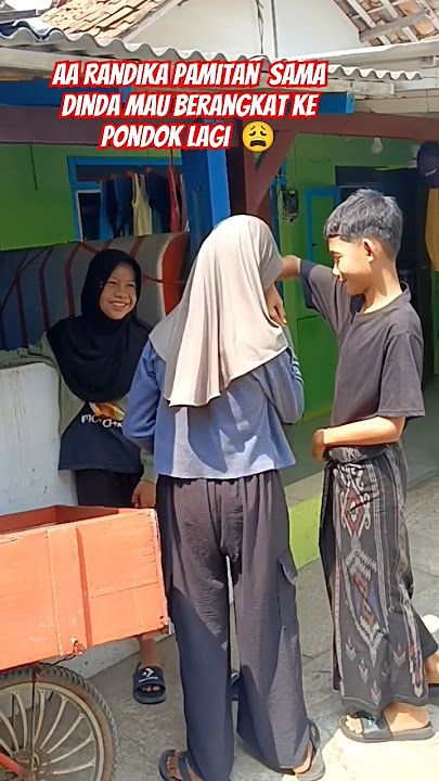 Dinda Senyum2 Mau salaman 😄 #shorts #karawang