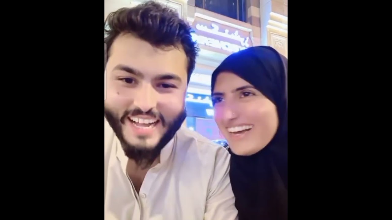 Meno khan husband mashal khan tik tok live enjoy😊