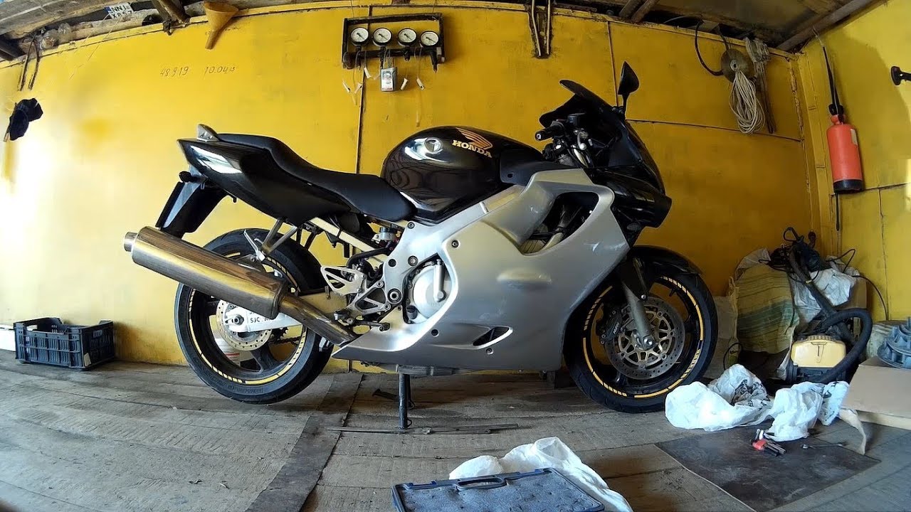 Бензонасос cbr f4