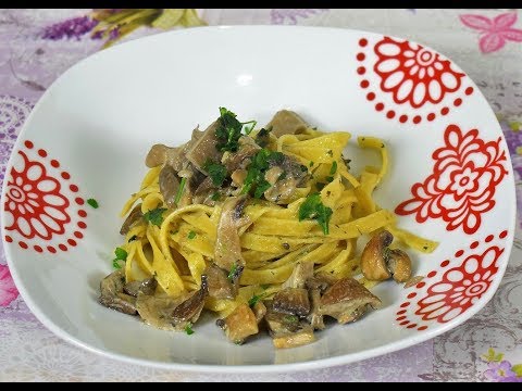 Tagliatelle Panna E Funghi